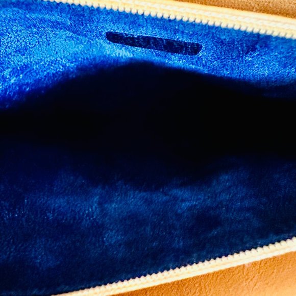 AUTHENTIC CHANEL PATENT LEATHER TOTE HANDLE BAG MADE IN FRANCE 6252108 W COA - Picture 10 of 13